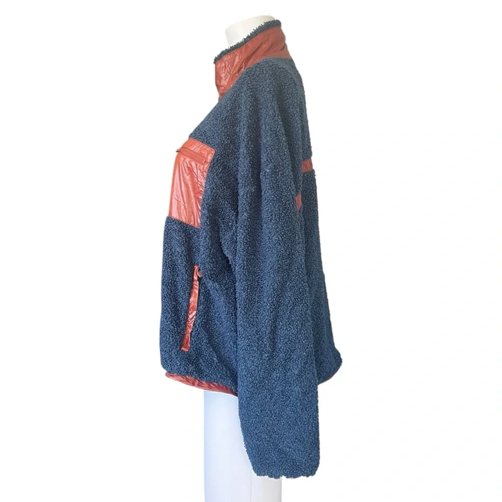 Fabletics cozy textured